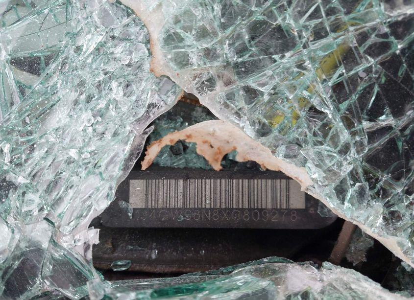 Photo 9 of 1999 Jeep Grand CHEROKEE LIMITED (VIN 1J4GW68N8XC809278)