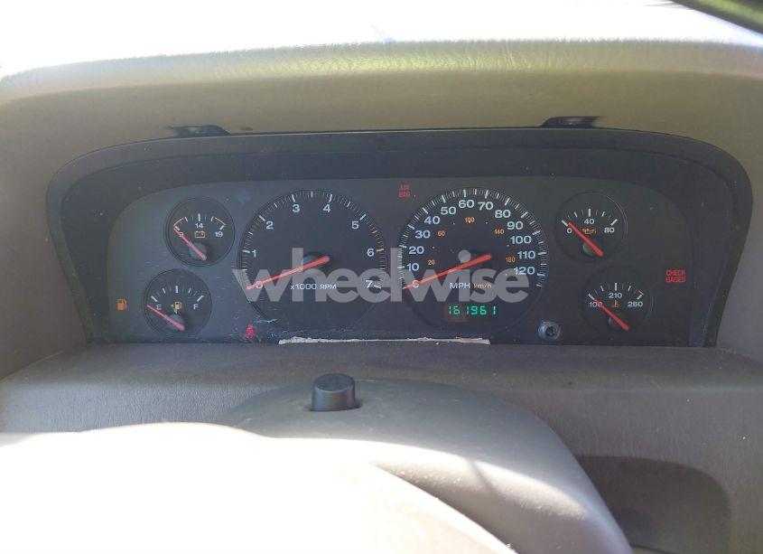 Photo 7 of 1999 Jeep Grand CHEROKEE LIMITED (VIN 1J4GW68S8XC588500)