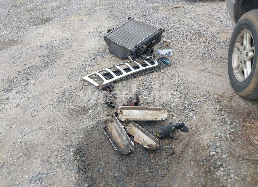 Photo 12 of 2002 Jeep Grand CHEROKEE LAREDO (VIN 1J4GX48N42C245591)