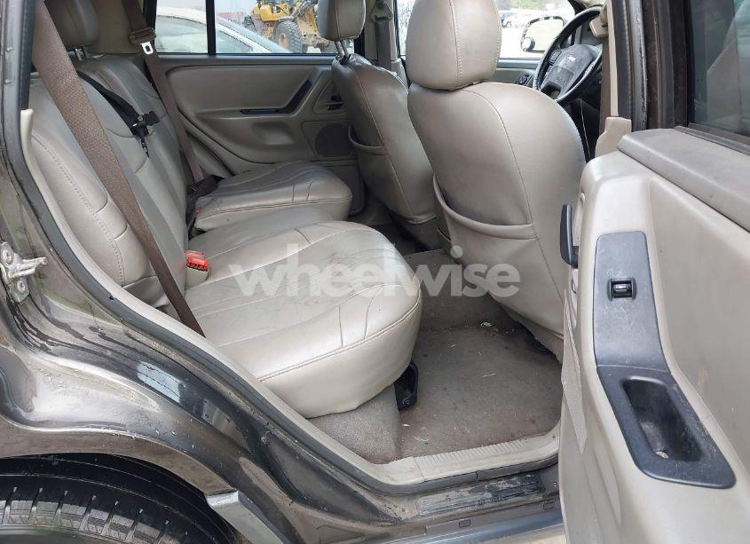 Photo 8 of 2004 Jeep Grand CHEROKEE LAREDO (VIN 1J4GX48N74C412982)