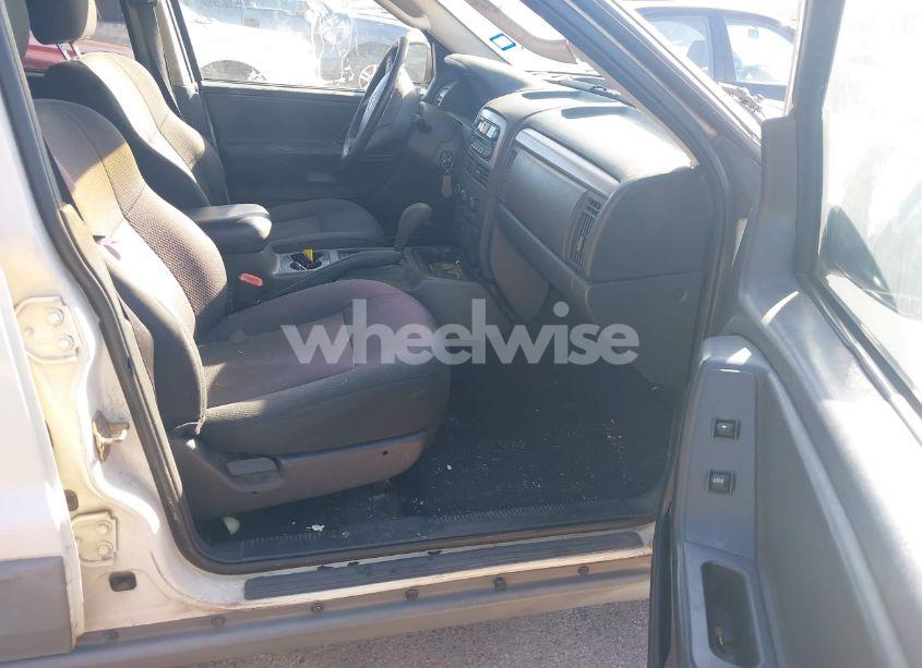 Photo 5 of 2002 Jeep Grand CHEROKEE LAREDO (VIN 1J4GX48N92C201344)