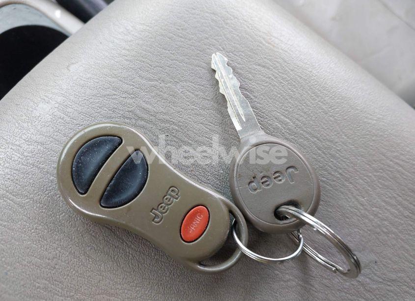 Photo 11 of 2002 Jeep Grand CHEROKEE LAREDO (VIN 1J4GX48S02C123932)