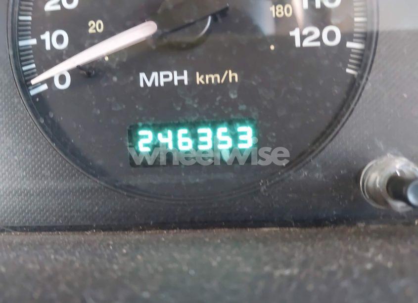 Photo 15 of 2002 Jeep Grand CHEROKEE LAREDO (VIN 1J4GX48S12C126421)