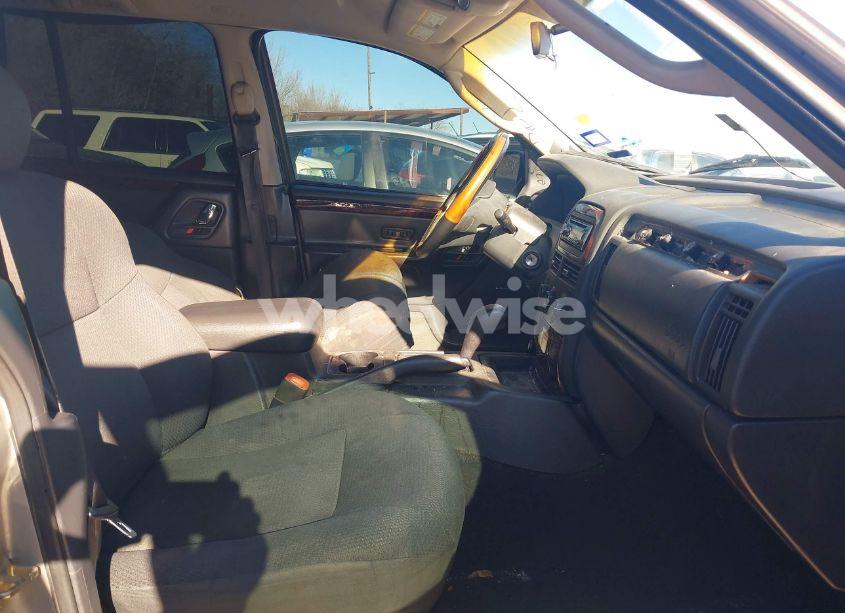 Photo 5 of 2002 Jeep Grand CHEROKEE LAREDO (VIN 1J4GX48S12C138942)