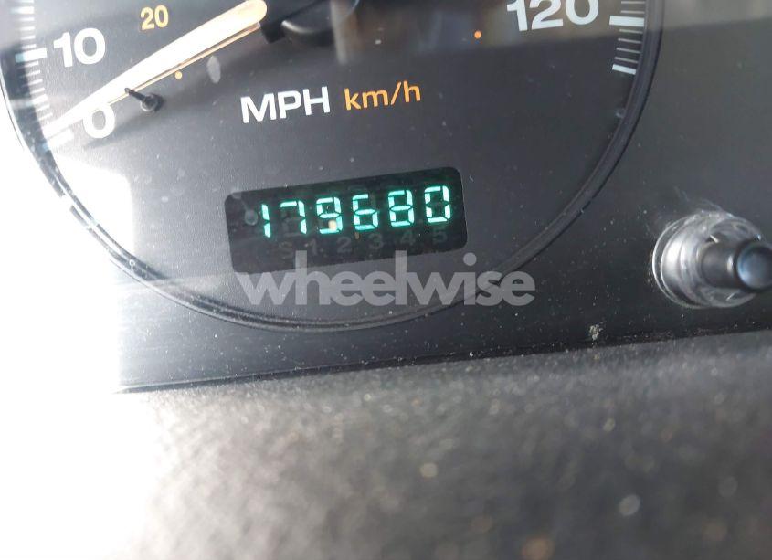 Photo 16 of 2003 Jeep Grand CHEROKEE LAREDO (VIN 1J4GX48S13C594893)