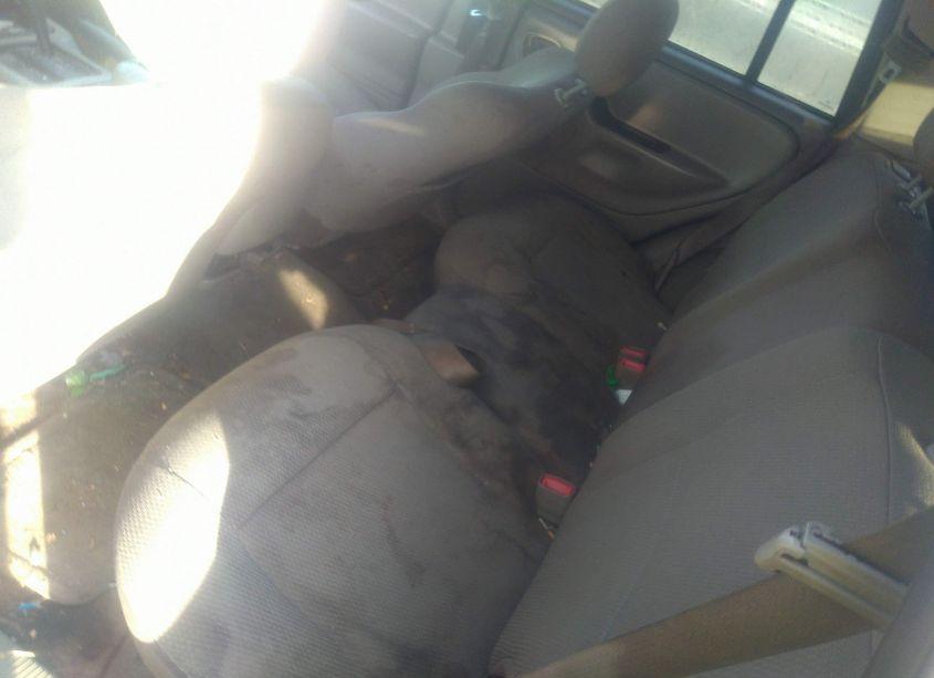 Photo 8 of 2004 Jeep Grand CHEROKEE LAREDO (VIN 1J4GX48S14C242348)