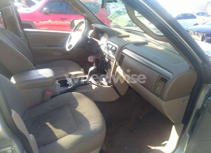 Photo 5 of 2004 Jeep Grand CHEROKEE LAREDO (VIN 1J4GX48S14C320501)