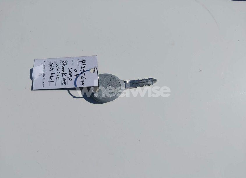 Photo 11 of 2004 Jeep Grand CHEROKEE LAREDO (VIN 1J4GX48S14C401661)