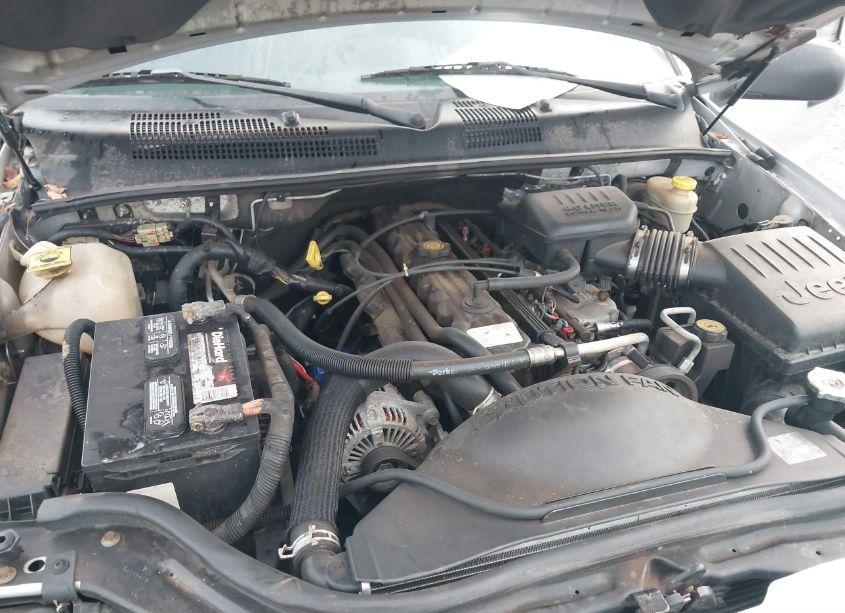 Photo 10 of 2004 Jeep Grand CHEROKEE LAREDO (VIN 1J4GX48S34C249625)