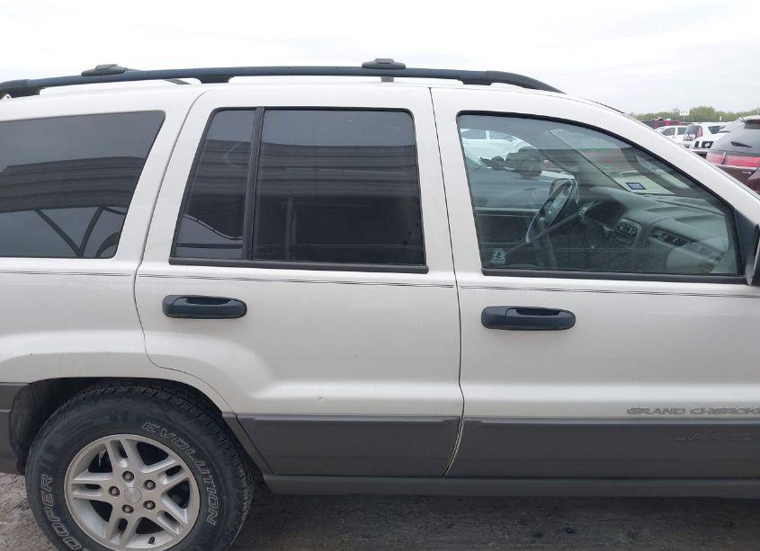 Photo 13 of 2004 Jeep Grand CHEROKEE LAREDO (VIN 1J4GX48S34C302758)