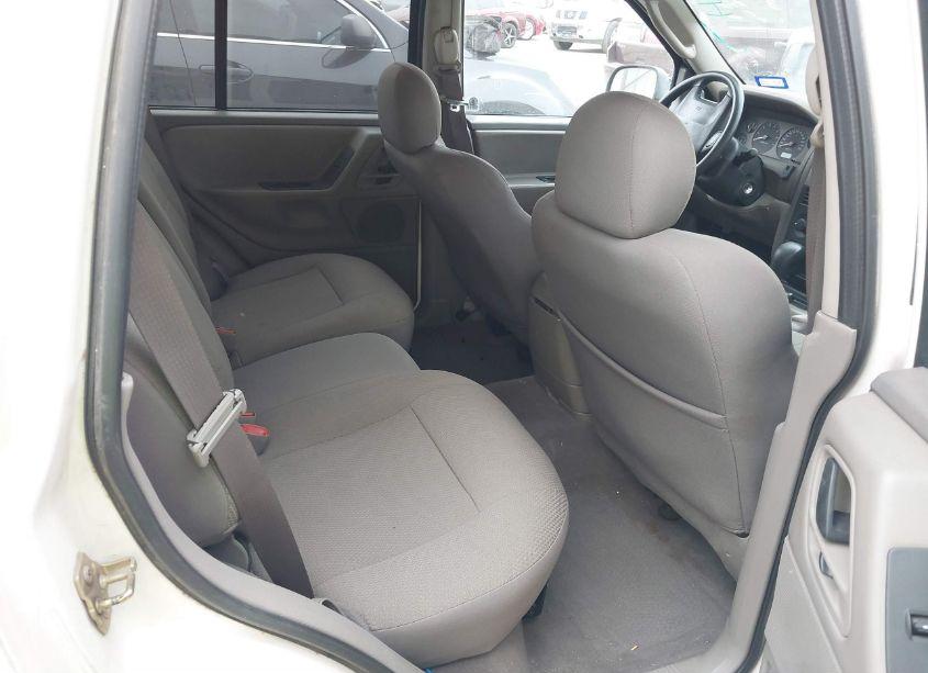 Photo 8 of 2004 Jeep Grand CHEROKEE LAREDO (VIN 1J4GX48S34C302758)