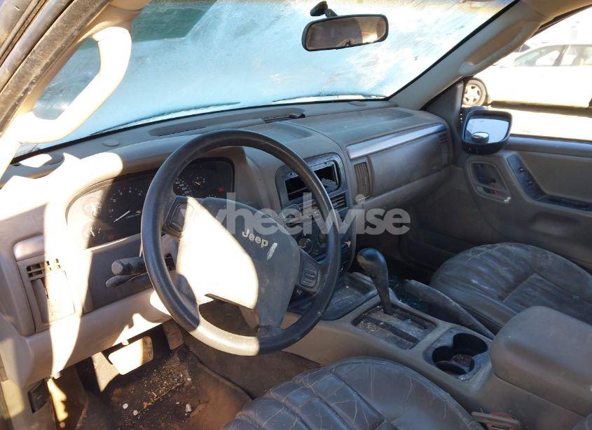 Photo 13 of 2004 Jeep Grand CHEROKEE LAREDO (VIN 1J4GX48S64C117636)