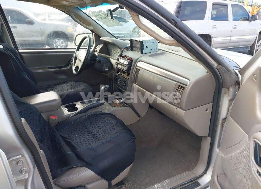 Photo 5 of 2004 Jeep Grand CHEROKEE LAREDO (VIN 1J4GX48S64C318498)