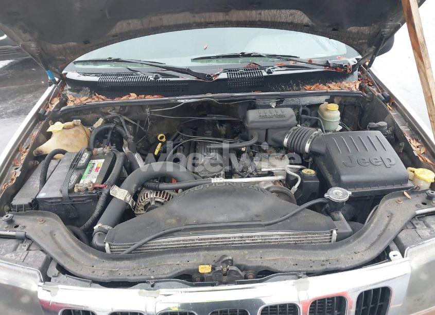 Photo 10 of 2002 Jeep Grand CHEROKEE LAREDO (VIN 1J4GX48S82C103296)