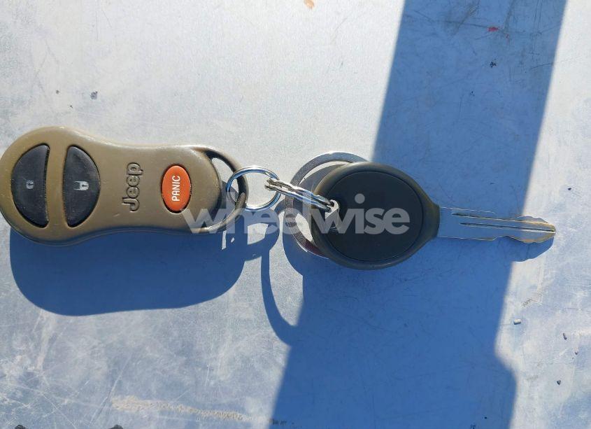 Photo 11 of 2004 Jeep Grand CHEROKEE LAREDO (VIN 1J4GX48S84C206933)