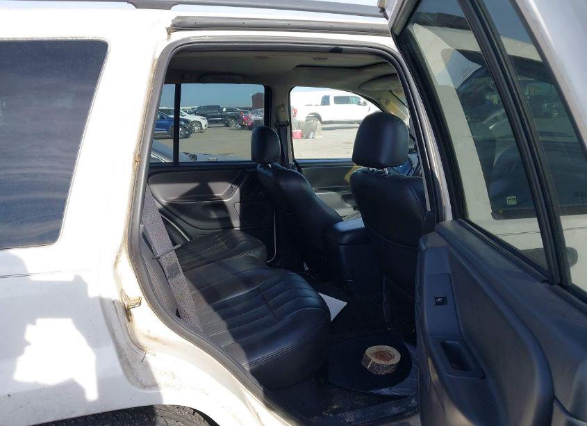 Photo 8 of 2002 Jeep Grand CHEROKEE LAREDO (VIN 1J4GX48S92C146089)