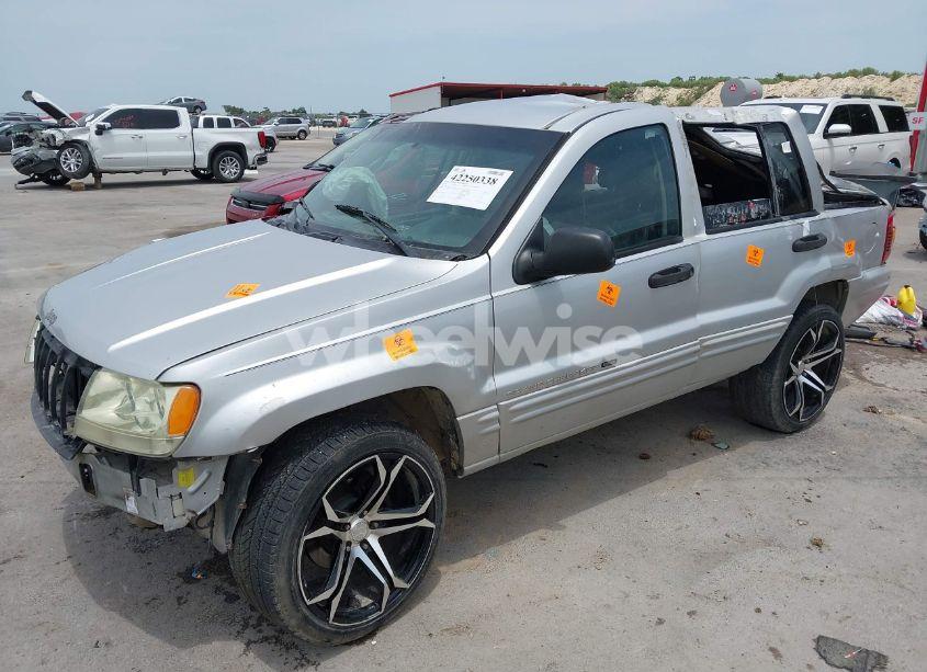 Photo 2 of 2002 Jeep Grand CHEROKEE LAREDO (VIN 1J4GX48S92C311834)