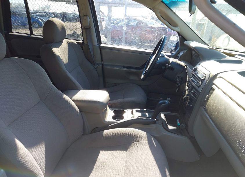 Photo 5 of 2003 Jeep Grand CHEROKEE LAREDO (VIN 1J4GX48S93C613979)