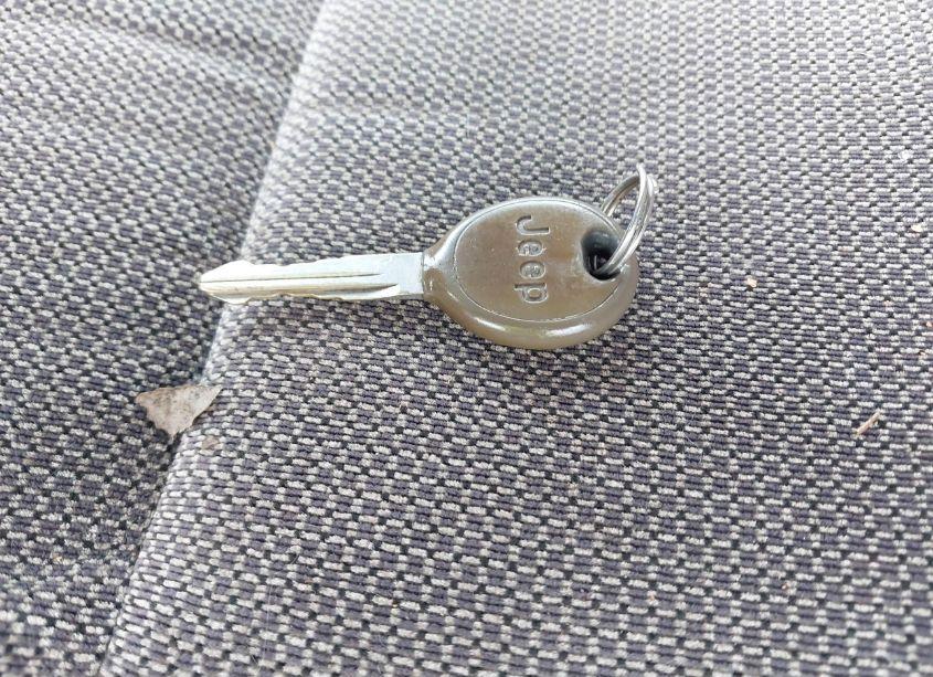 Photo 11 of 2001 Jeep Grand CHEROKEE LAREDO (VIN 1J4GX48SX1C701002)