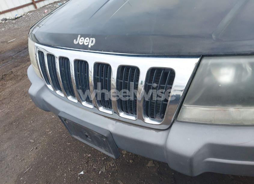 Photo 6 of 2002 Jeep Grand CHEROKEE LAREDO (VIN 1J4GX48SX2C224721)