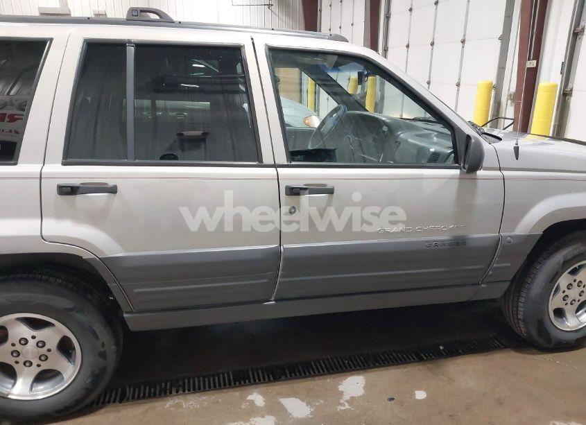 Photo 13 of 1996 Jeep Grand CHEROKEE LAREDO (VIN 1J4GZ58S5TC293897)
