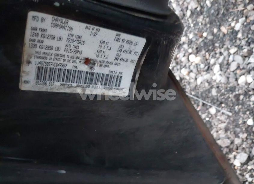 Photo 9 of 1997 Jeep Grand CHEROKEE LAREDO/TSI (VIN 1J4GZ58S7VC647857)