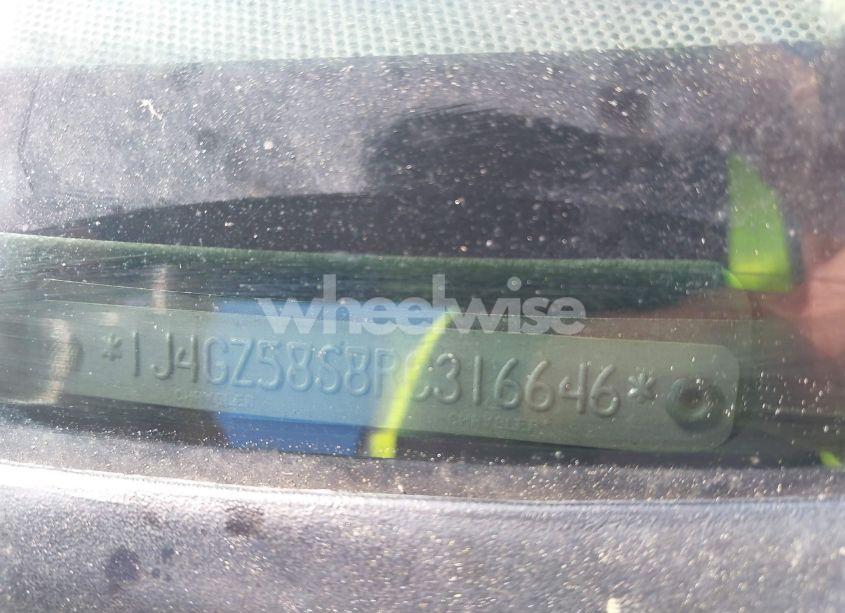 Photo 9 of 1994 Jeep Grand CHEROKEE LAREDO (VIN 1J4GZ58S8RC316646)