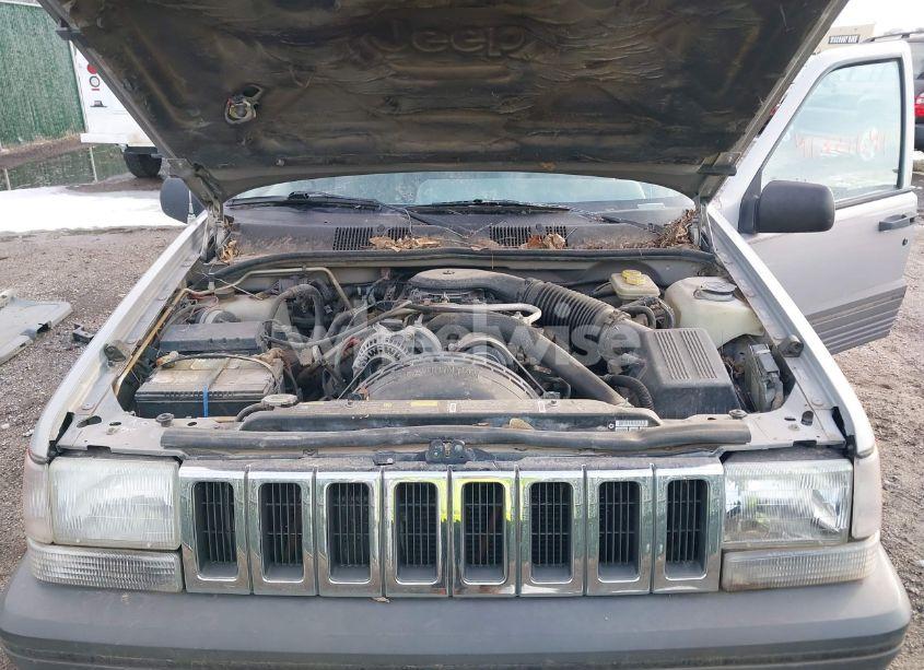Photo 10 of 1994 Jeep Grand CHEROKEE LAREDO (VIN 1J4GZ58Y4RC135872)