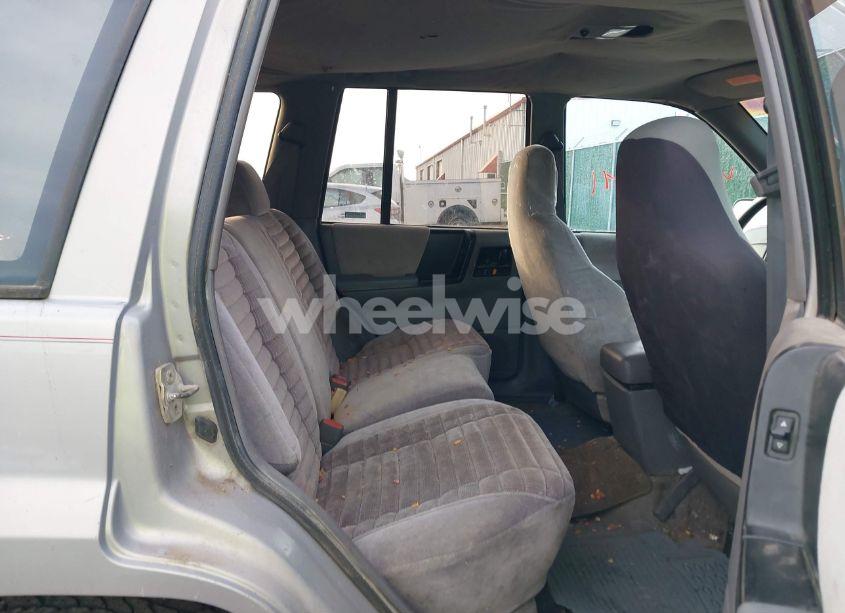 Photo 8 of 1994 Jeep Grand CHEROKEE LAREDO (VIN 1J4GZ58Y4RC135872)