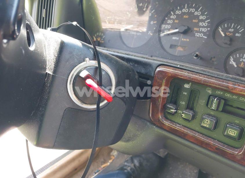 Photo 11 of 1997 Jeep Grand CHEROKEE LIMITED (VIN 1J4GZ78Y1VC658515)