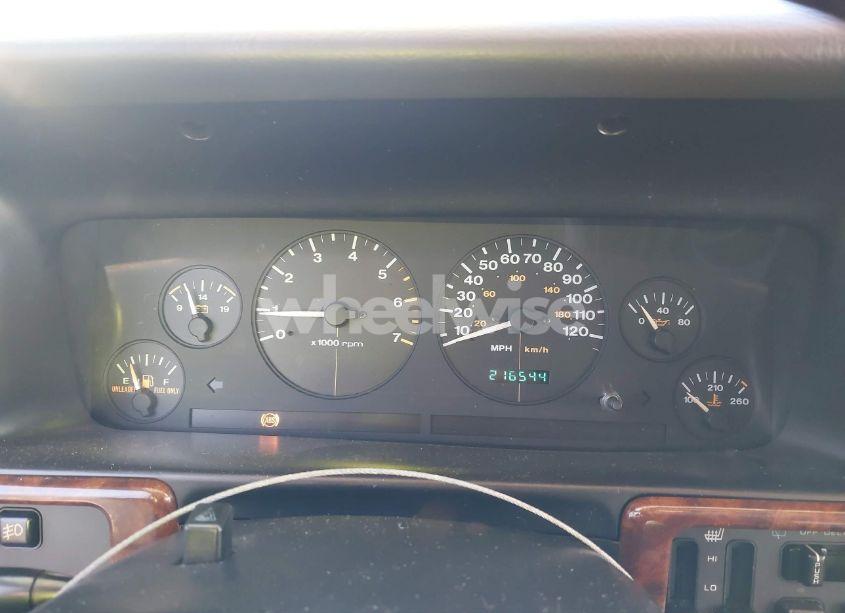 Photo 7 of 1997 Jeep Grand CHEROKEE LIMITED (VIN 1J4GZ78Y7VC688375)