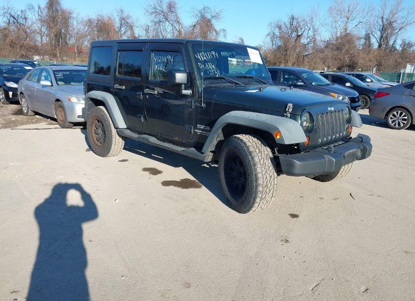 2011 Jeep Wrangler UNLIMITED SPORT (VIN 1J4HA3H15BL562230) main photo