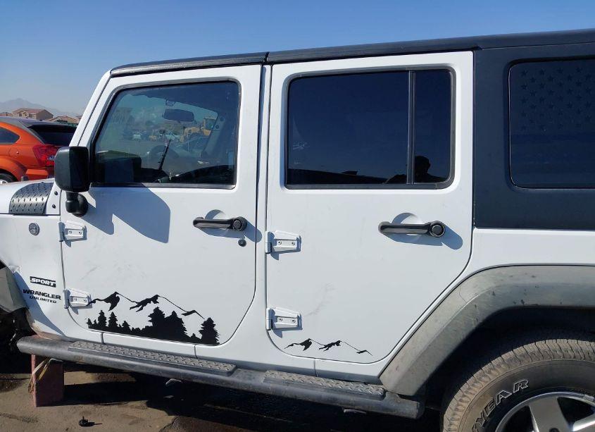 Photo 14 of 2011 Jeep Wrangler UNLIMITED SPORT (VIN 1J4HA3H18BL589891)