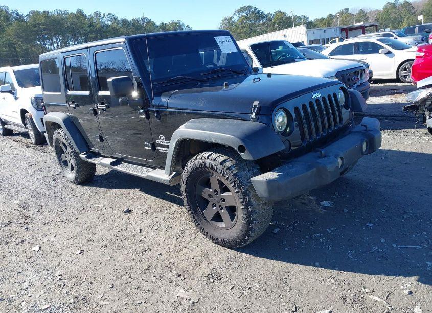 2011 Jeep Wrangler UNLIMITED SPORT (VIN 1J4HA3H19BL590323) main photo