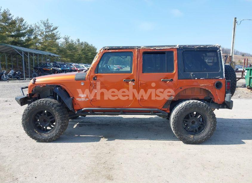 Photo 6 of 2011 Jeep Wrangler UNLIMITED SAHARA (VIN 1J4HA5H17BL509444)