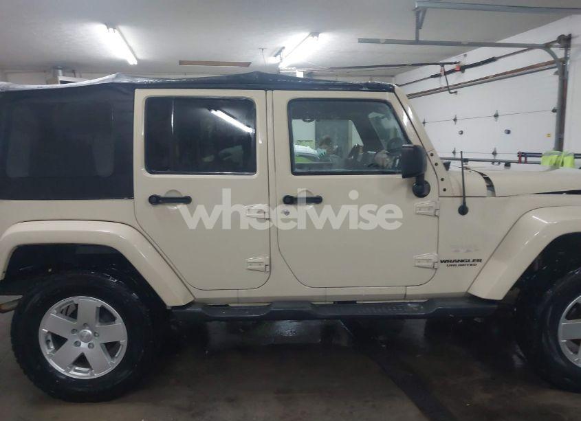 Photo 14 of 2011 Jeep Wrangler UNLIMITED SAHARA (VIN 1J4HA5H19BL576238)