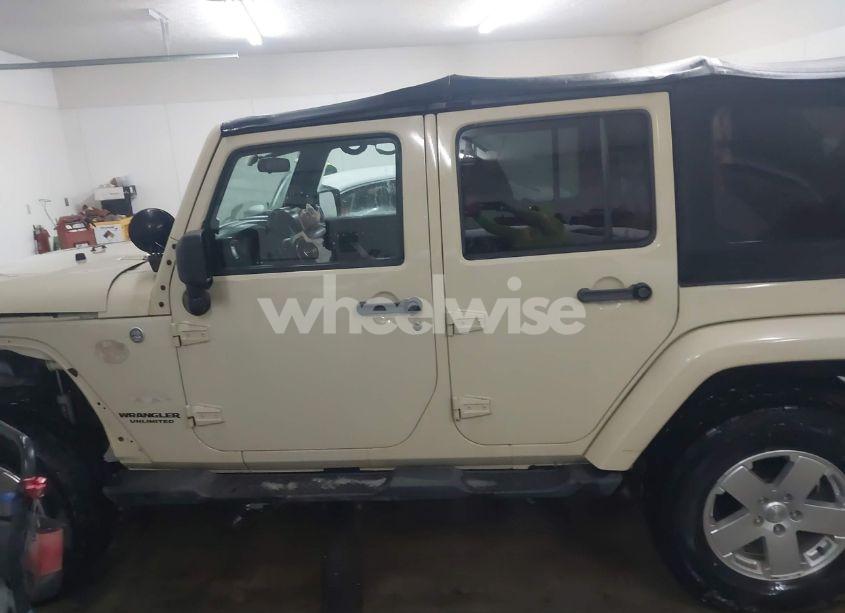 Photo 15 of 2011 Jeep Wrangler UNLIMITED SAHARA (VIN 1J4HA5H19BL576238)