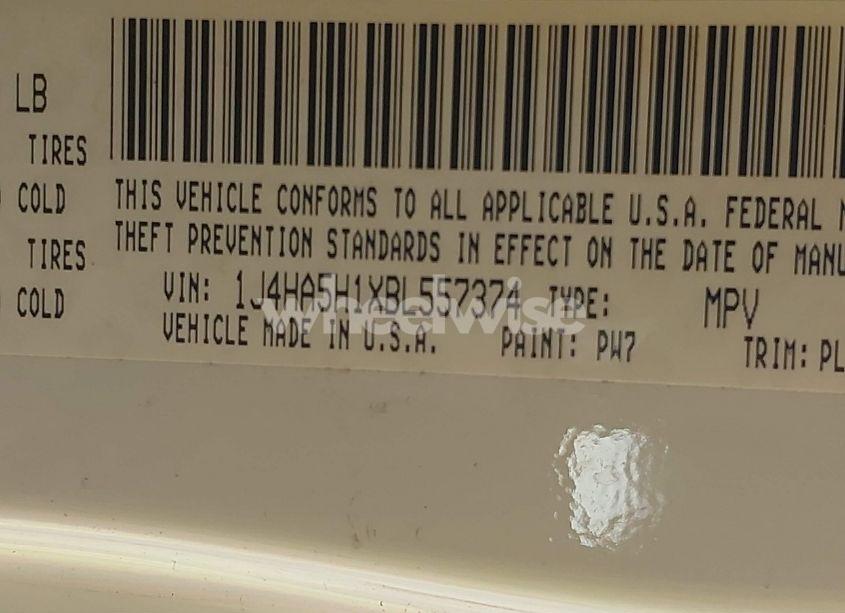 Photo 14 of 2011 Jeep Wrangler UNLIMITED SAHARA (VIN 1J4HA5H1XBL557374)