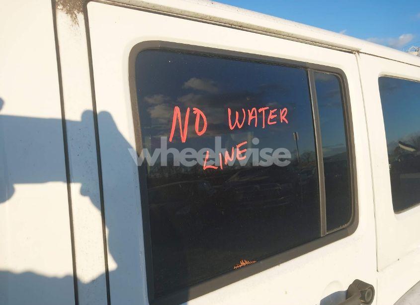 Photo 6 of 2011 Jeep Wrangler UNLIMITED SAHARA (VIN 1J4HA5H1XBL557374)