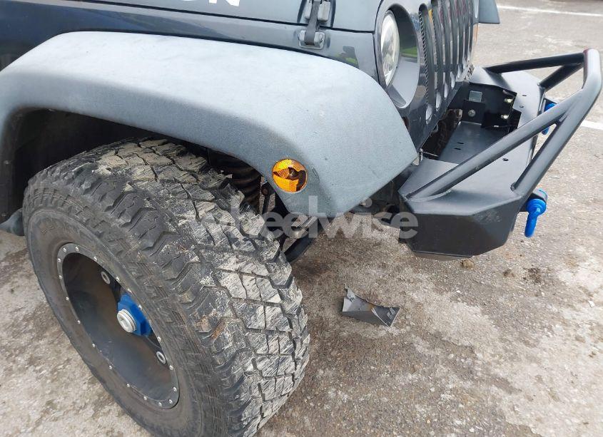 Photo 6 of 2010 Jeep Wrangler RUBICON (VIN 1J4HA6D17AL133371)