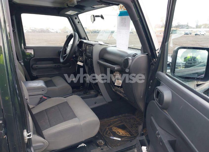 Photo 5 of 2010 Jeep Wrangler UNLIMITED RUBICON (VIN 1J4HA6H10AL139376)