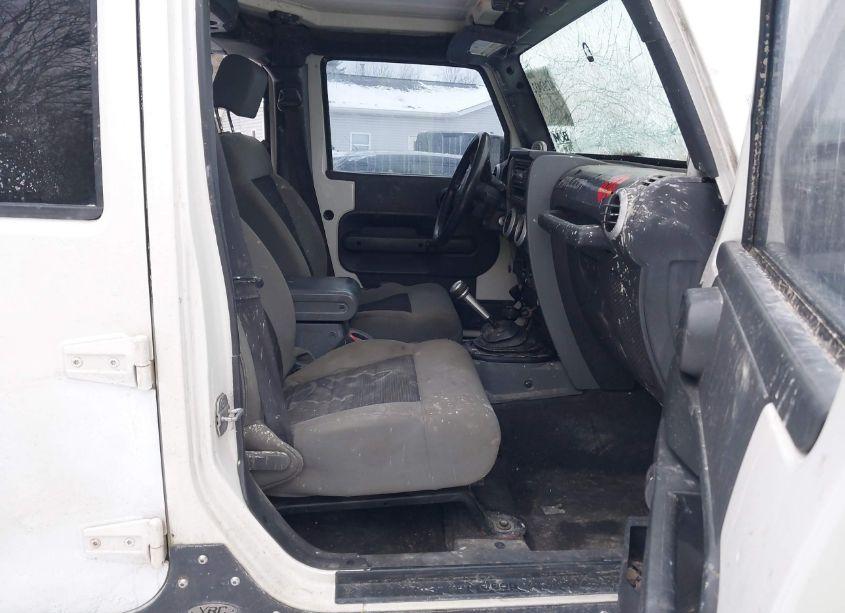 Photo 5 of 2010 Jeep Wrangler UNLIMITED RUBICON (VIN 1J4HA6H18AL133860)