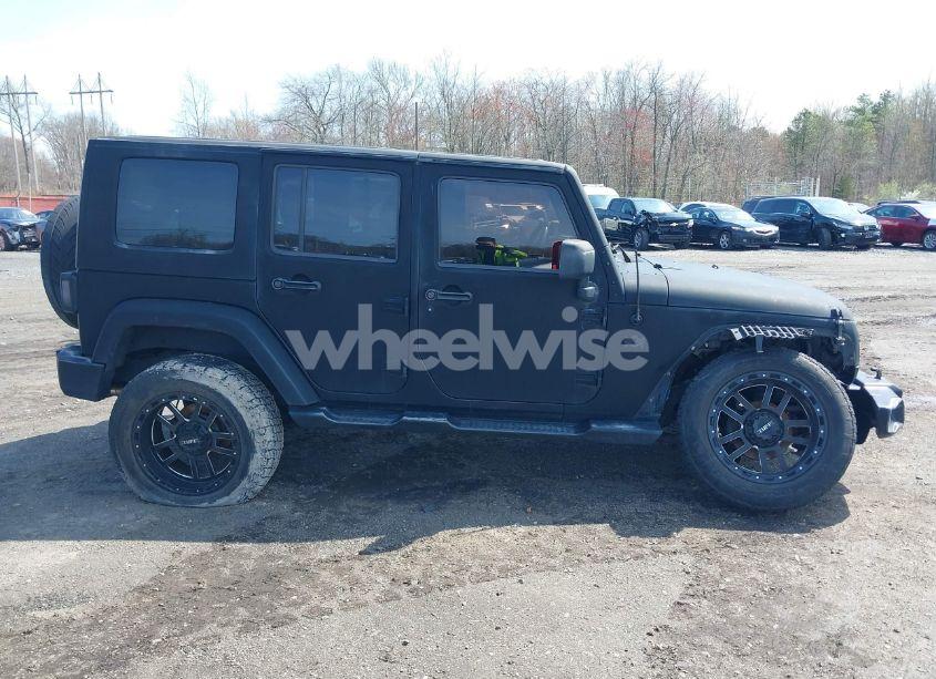 Photo 13 of 2010 Jeep Wrangler UNLIMITED SPORT (VIN 1J4HB3H14AL106926)