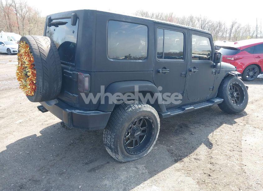 Photo 4 of 2010 Jeep Wrangler UNLIMITED SPORT (VIN 1J4HB3H14AL106926)