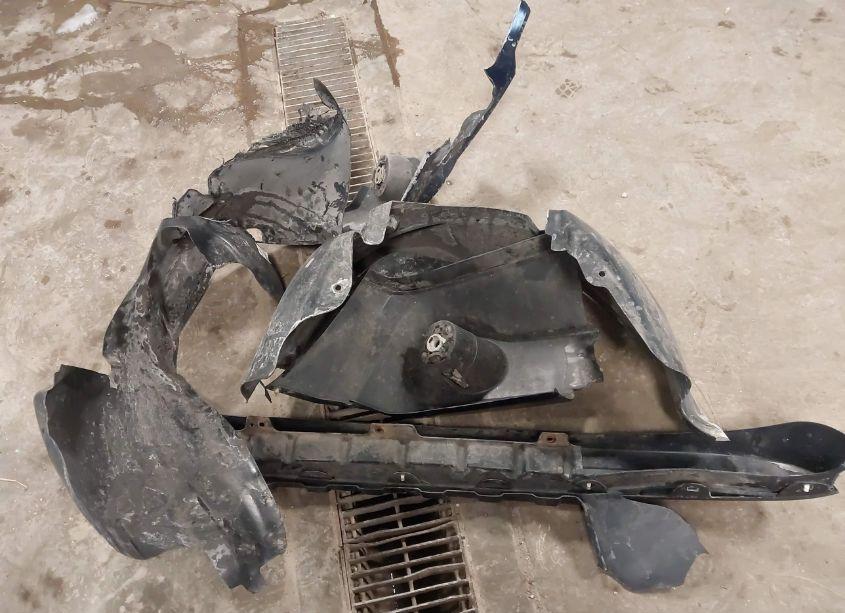 Photo 12 of 2005 Jeep Grand CHEROKEE LAREDO (VIN 1J4HR48N05C727655)