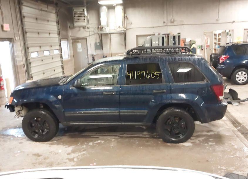 Photo 15 of 2005 Jeep Grand CHEROKEE LAREDO (VIN 1J4HR48N05C727655)