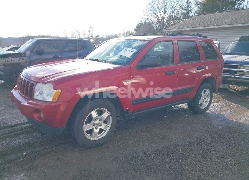 Photo 2 of 2005 Jeep Grand CHEROKEE LAREDO (VIN 1J4HR48N15C530381)