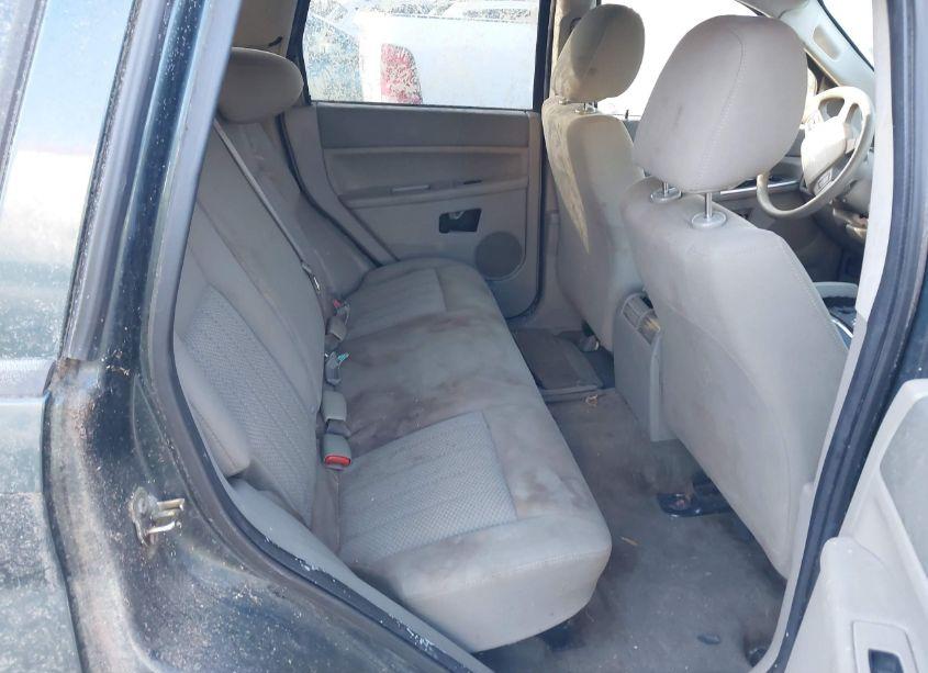 Photo 8 of 2005 Jeep Grand CHEROKEE LAREDO (VIN 1J4HR48N25C643840)