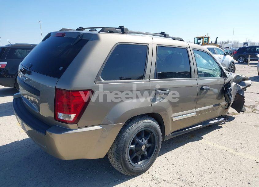 Photo 4 of 2005 Jeep Grand CHEROKEE LAREDO (VIN 1J4HR48N35C647637)