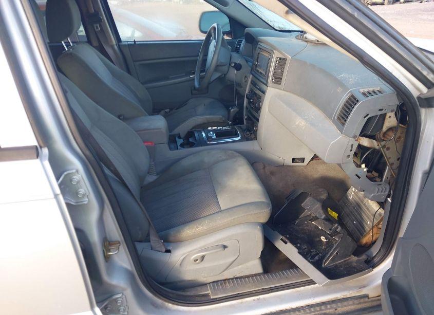 Photo 5 of 2006 Jeep Grand CHEROKEE LAREDO (VIN 1J4HR48N56C308332)